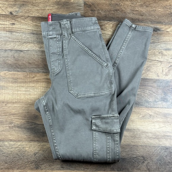 SPANX Stretch Twill Ankle Cargo Green Utility Pull-on Shaping Pants Medium EUC - Picture 1 of 10
